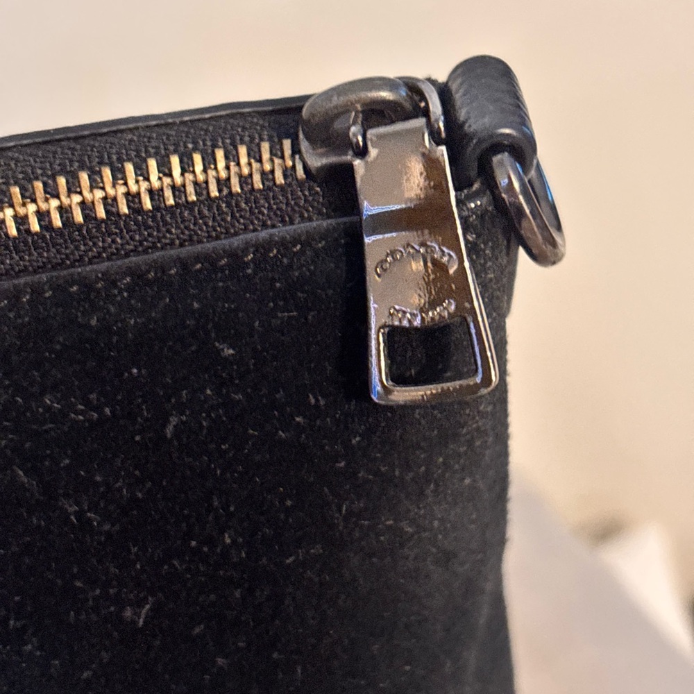 COACH Chain Prairie Black Pebbled Leather & Suede Satchel EUC - Picture 7 of 15